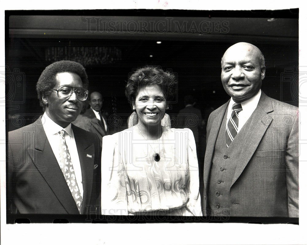 1987 Press Photo Sam Logan Marie Bogle Marshall Bass - Historic Images