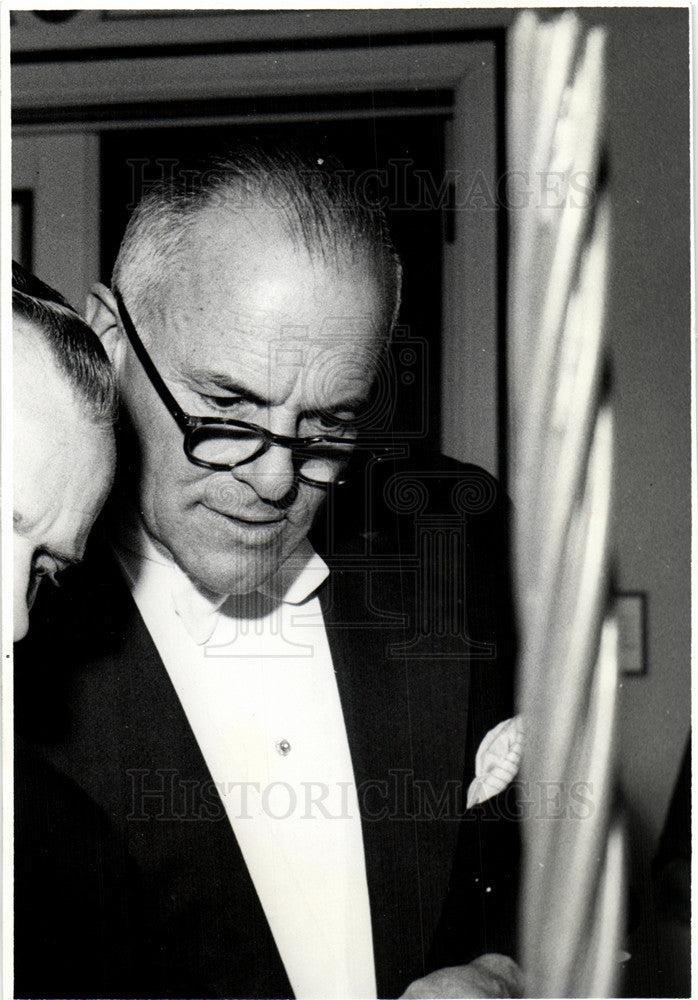 1960 Press Photo Ambassador Spain John Davis Lodge - Historic Images