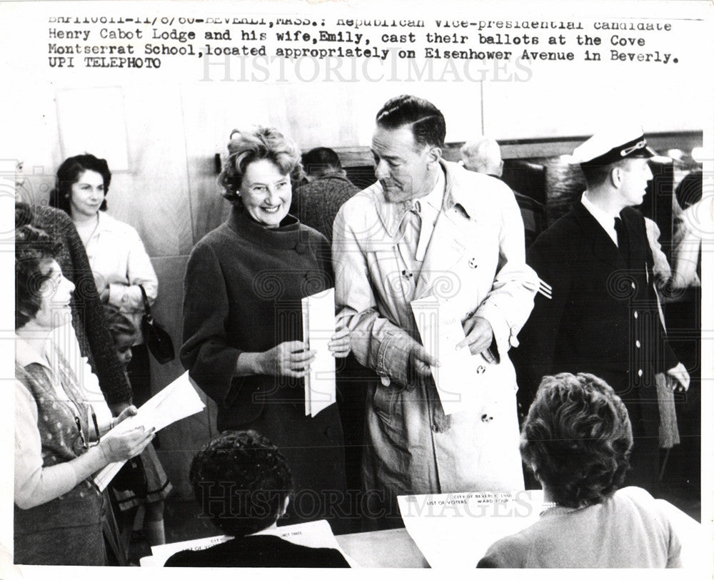 1960 Press Photo Henry Cabot Lodge wife Emily voting - Historic Images