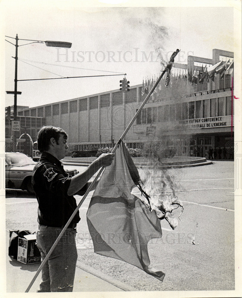 1974 Press Photo Donald Lobsinger right-wing activist - Historic Images