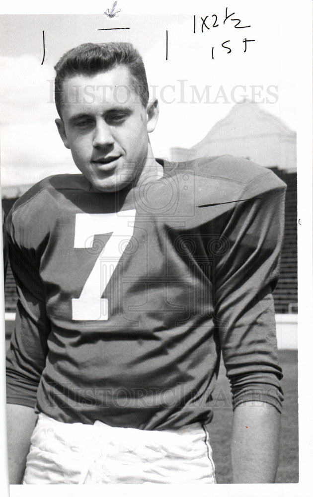 1956 Press Photo Mt. Carmel School Lobkovich Football - Historic Images