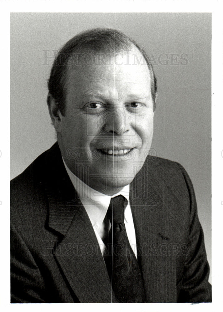 1990 Press Photo John E.Lobbia   Businessman - Historic Images