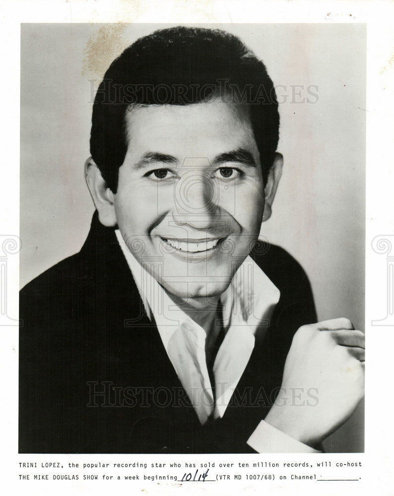 1968 Press Photo Trini Lopez singer entertainer records - Historic Images