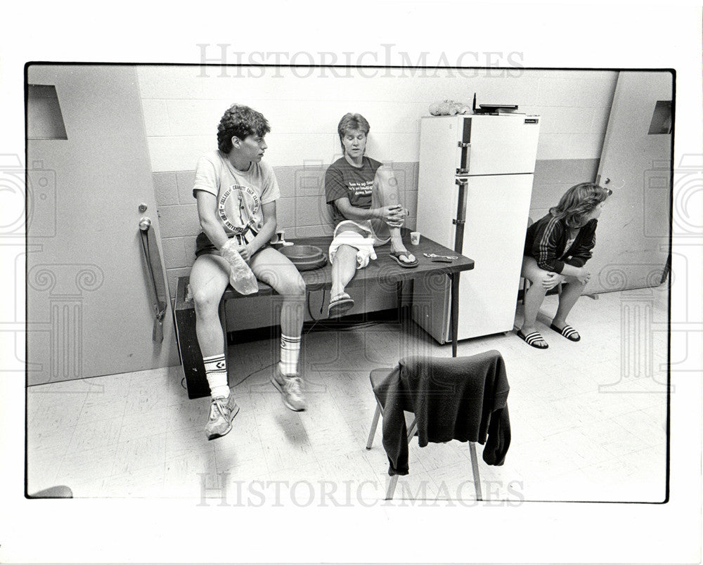 1985 Press Photo Lonsway Northern Michigan University - Historic Images