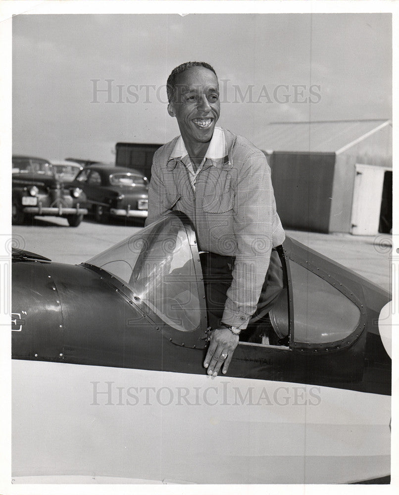 1951 Press Photo Niel Loving Racer - Historic Images