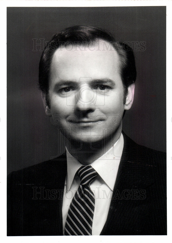 1984 Press Photo Albert Lorenzo Executive In Residence - Historic Images