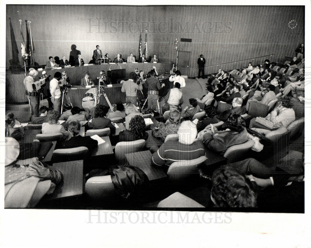 1984 Press Photo Lucas Wayne County Detroit Executive - Historic Images