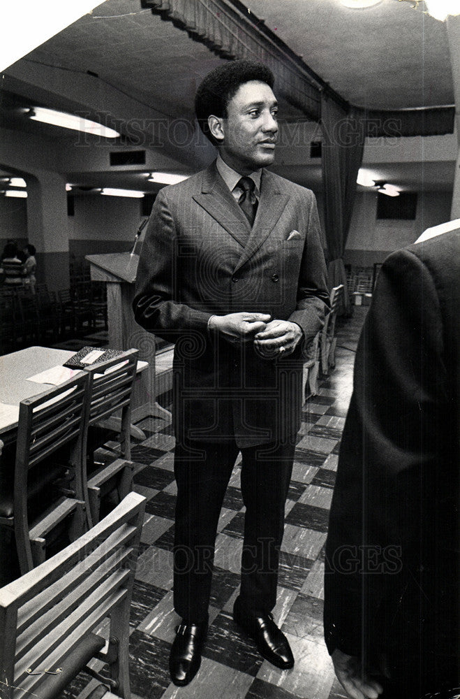 1975 Press Photo William Lucas Wayne County Executive - Historic Images