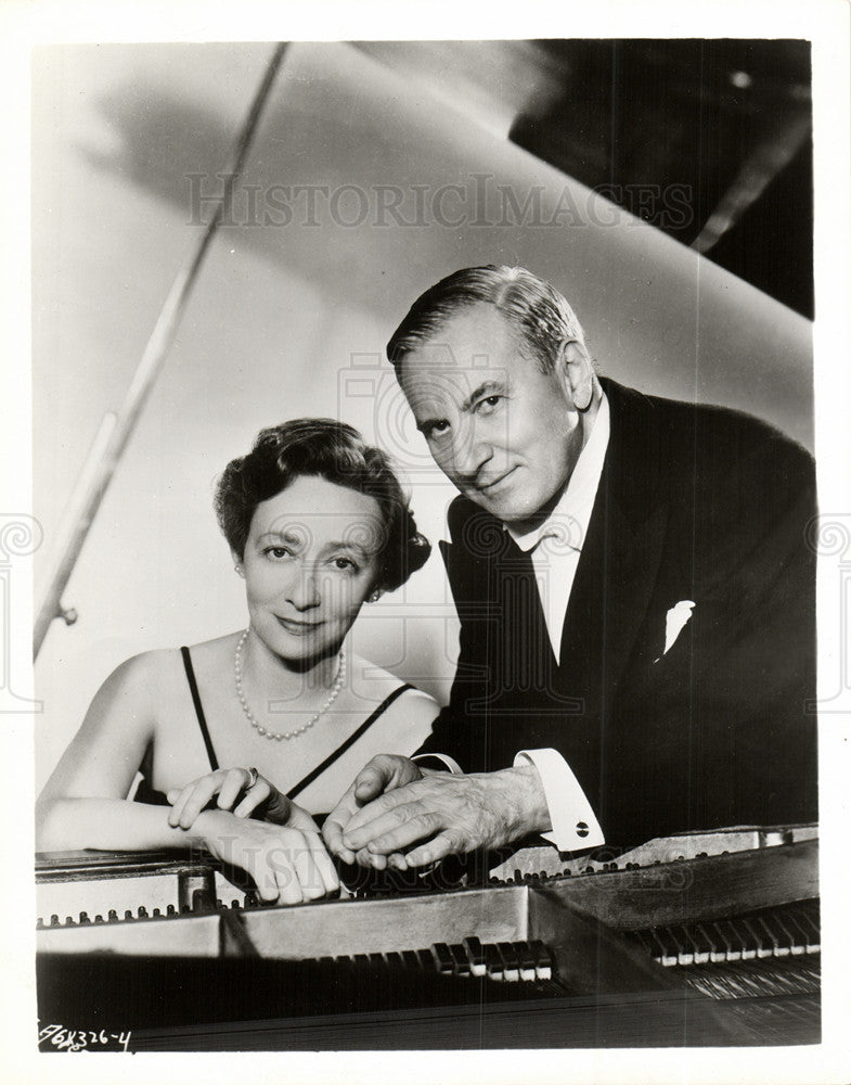 1959 Press Photo Pierre Luboshutz GeniaNemenoff Pianist - Historic Images