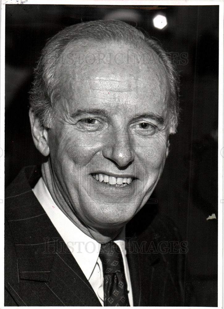 1982 Press Photo Robert McCabe Detroit Renaissance - Historic Images