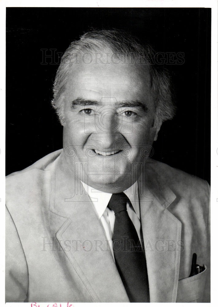 1962 Press Photo John McCabe Blue Cross Community Lead - Historic Images