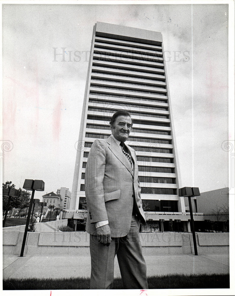 1978 Press Photo John McCabe Detroit Blue Cross Shield - Historic Images