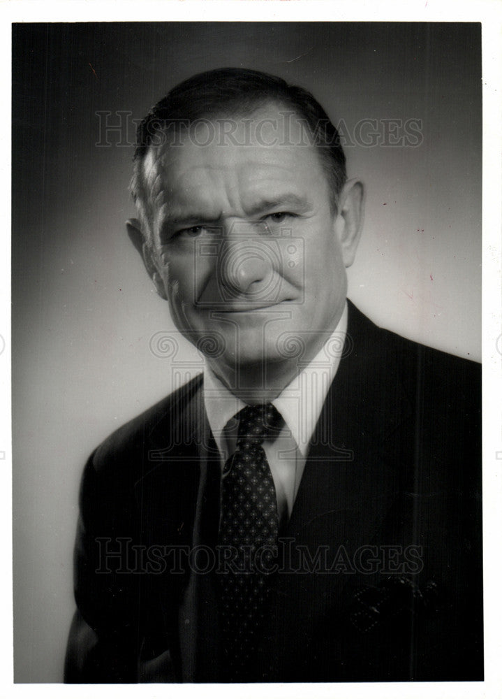 1982 Press Photo Robert McBride National Steel Midwest - Historic Images