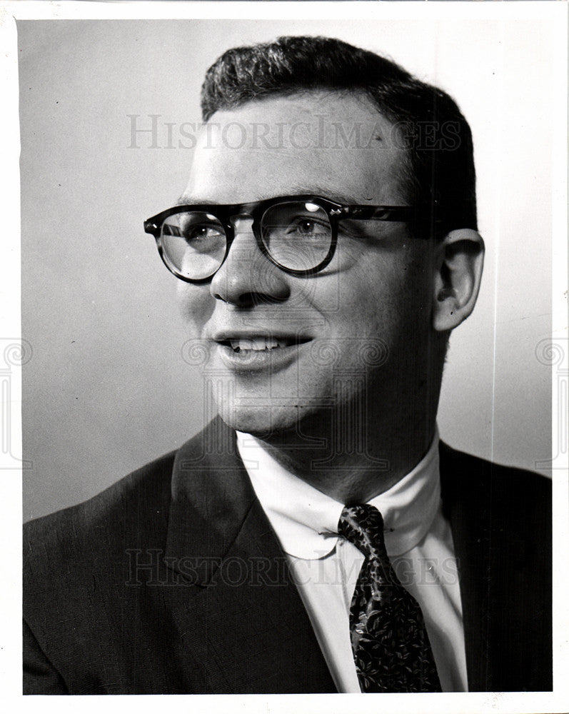 1957 Press Photo Bob McBride lead vocalist Lighthouse - Historic Images