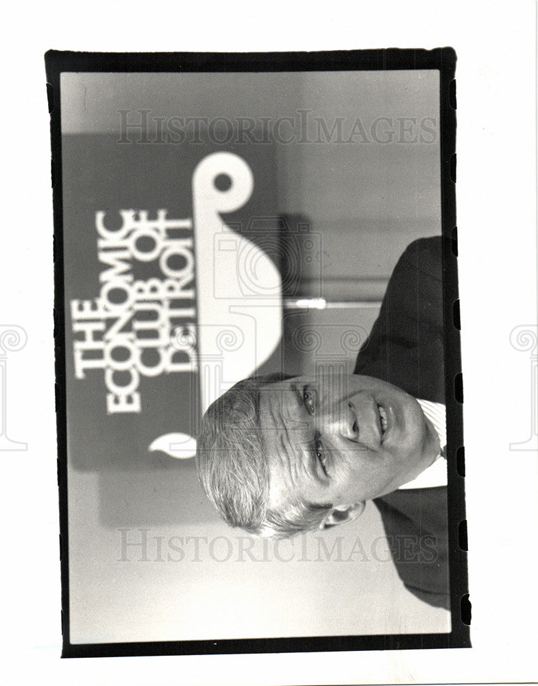 1988 Press Photo Allen McArtor FAA Detroit Economic - Historic Images