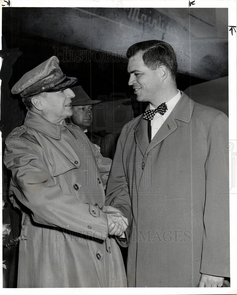 1952 Press Photo MacArthur American General Williams - Historic Images