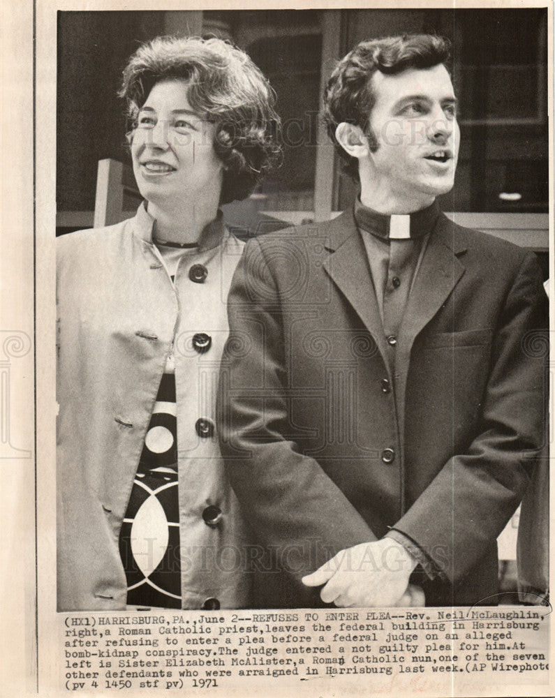 1971 Press Photo REFUSES TO ENTER PLEA--Rev. Neil McLau - Historic Images