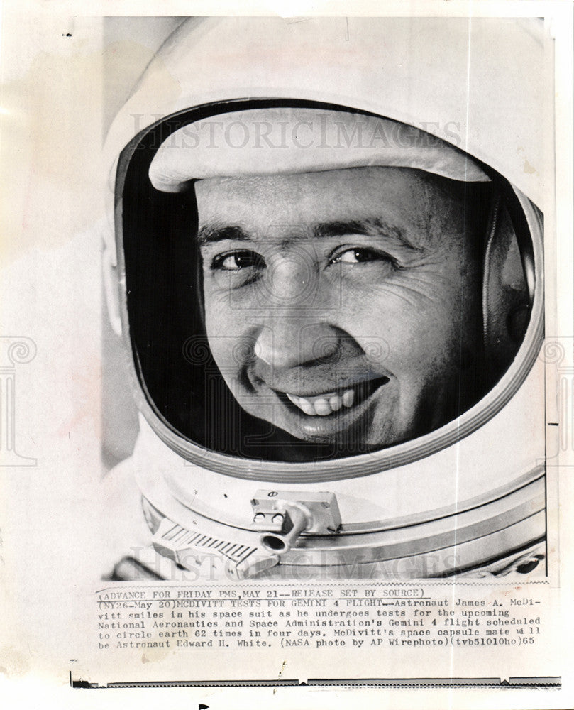 1965 Press Photo Astronaut James McDivitt Gemini 4 - Historic Images