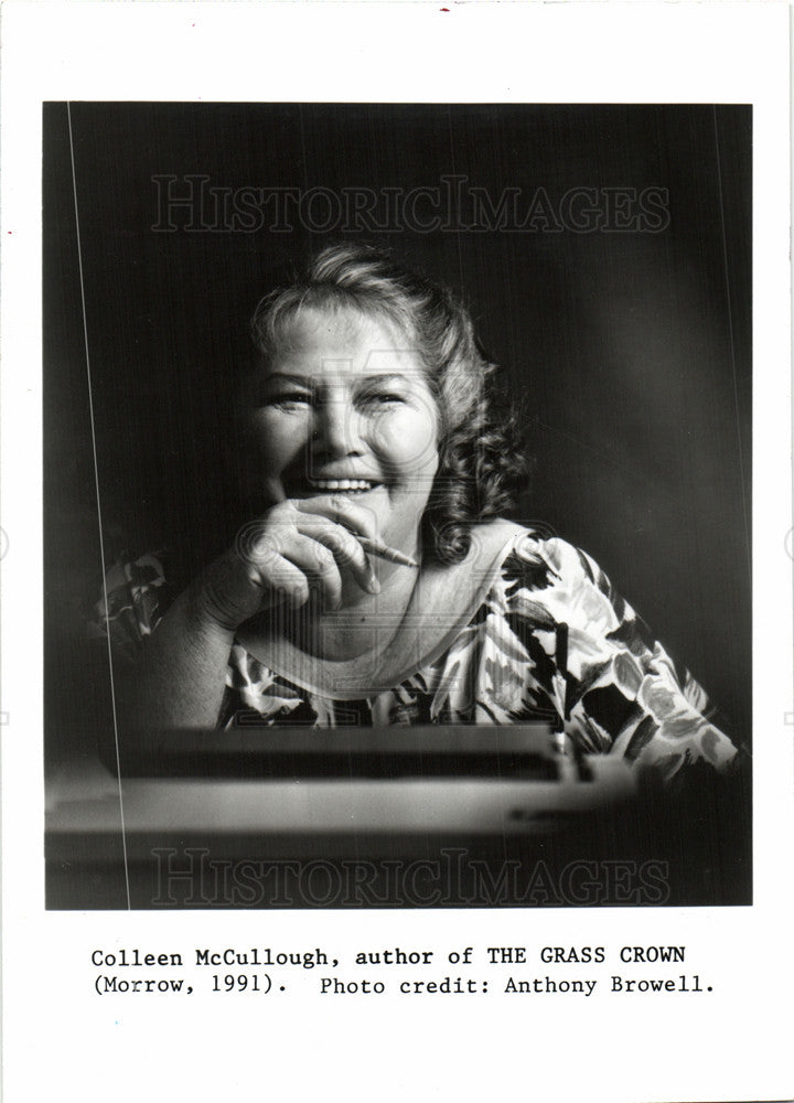 1993 Press Photo Colleen McCullough Author - Historic Images