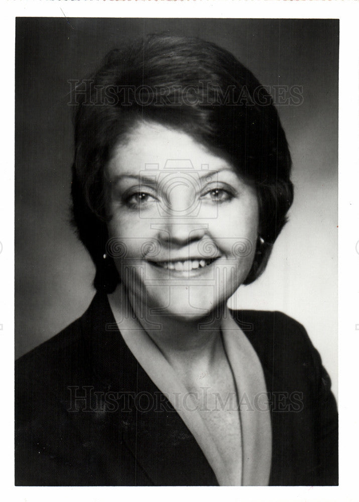 1988 Press Photo Amy McCombs General Manager - Historic Images