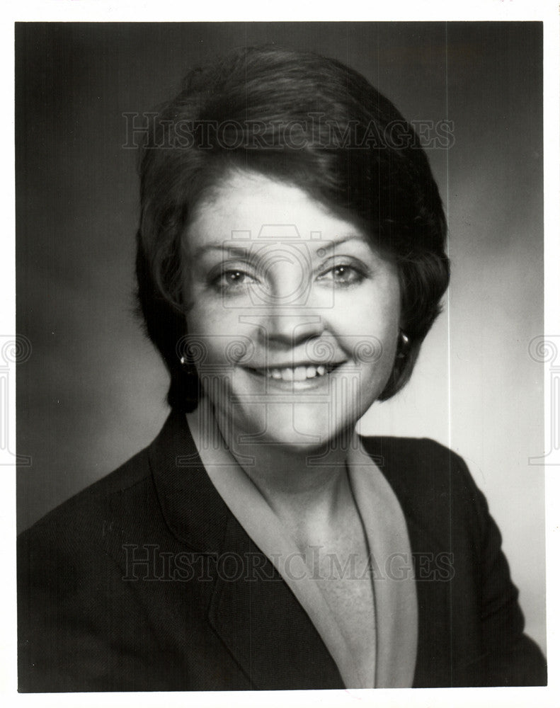 1987 Press Photo McCombs WDIV Detriot TV President - Historic Images