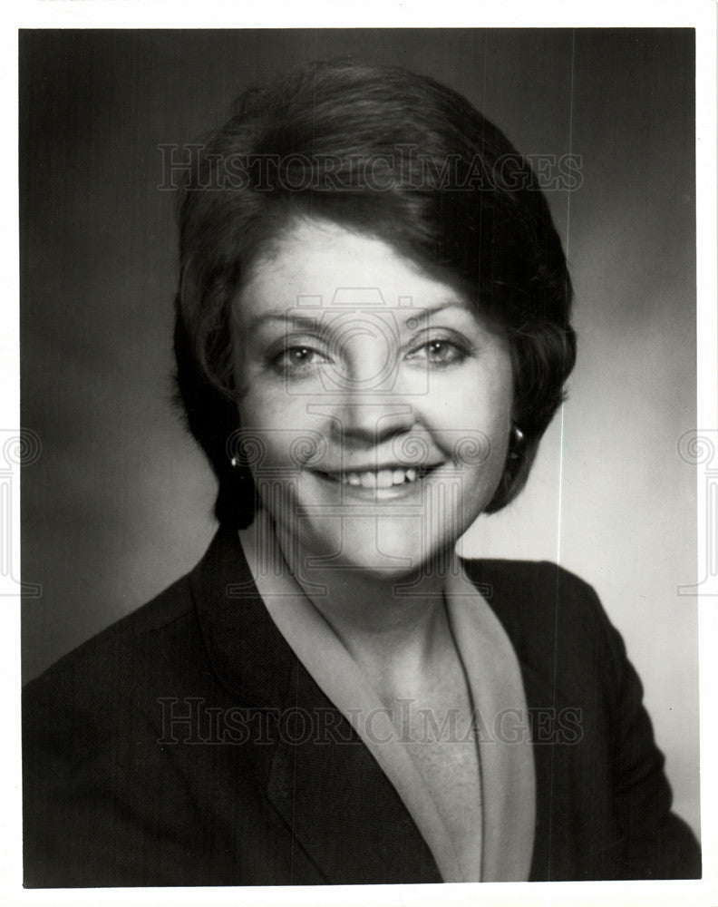 1984 Press Photo WDIV TV Detroit Amy McCombs President - Historic Images