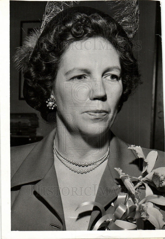 1955 Press Photo Lucille McCollough - Historic Images