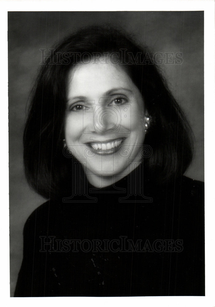 1992 Press Photo Barbara McClure VP Neiman Marcus-Troy - Historic Images