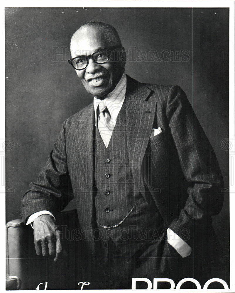 1982 Press Photo Dr. James J. McClendon, Physician - Historic Images