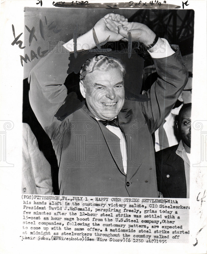 1955 Press Photo David McDonald Steel Worker - Historic Images