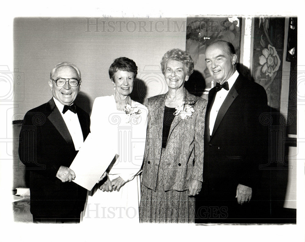 1990 Press Photo McDougall mcdonald beaumont society