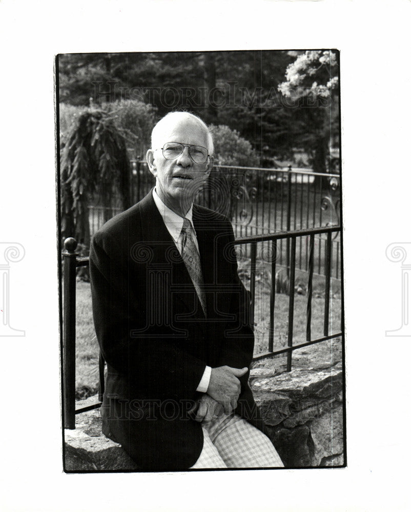 1981 Press Photo Harold MacDonald Ford - Historic Images