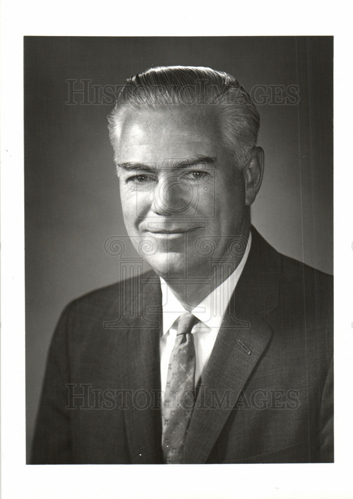 1966 Press Photo RAY W MACDONALD - Historic Images