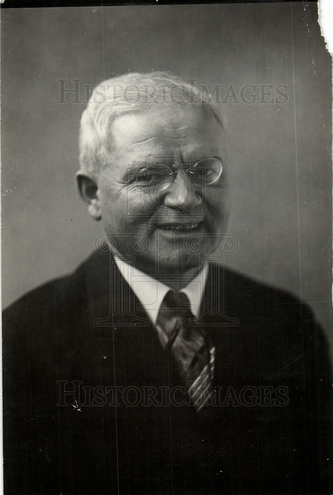 1929 Press Photo Will Macdonald auto editor Free Press - Historic Images