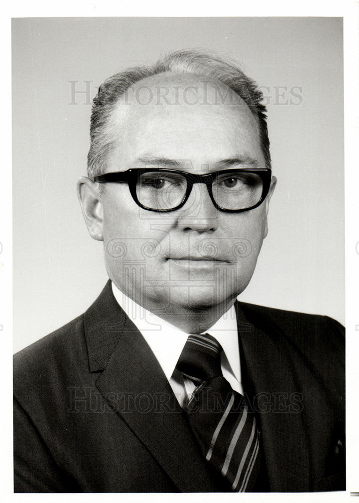 1973 Press Photo John McDougall president Ford Europe - Historic Images