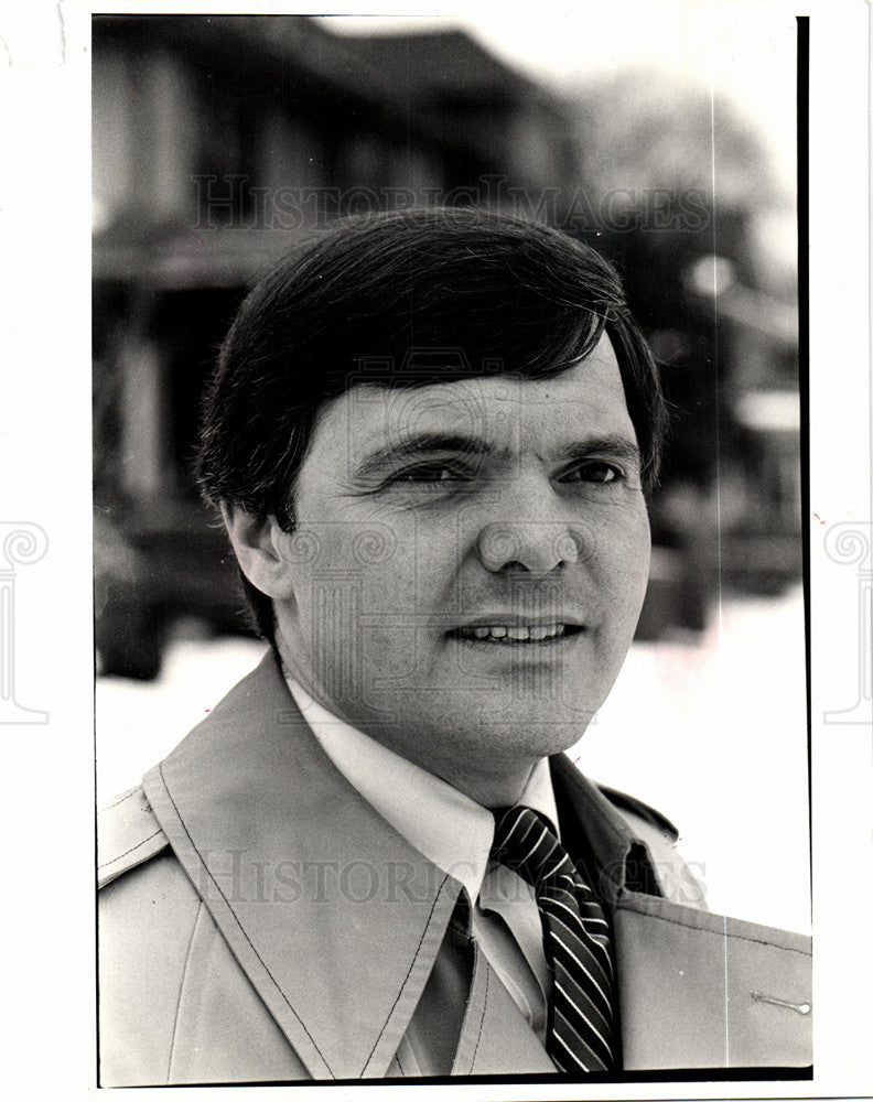 1984 Press Photo Greg McDuffee Historic Realty realtor - Historic Images
