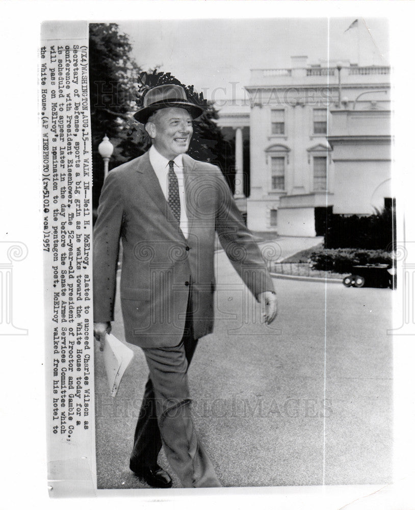 1957 Press Photo Neil H.McElroy US Secretary defense - Historic Images