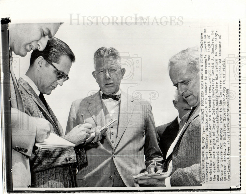 1959 Press Photo Defense Secretary Neil McElroy - Historic Images