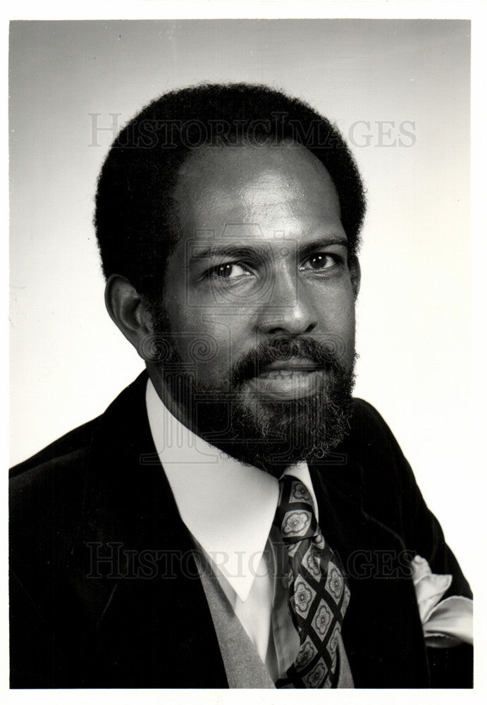 1980, Dr Charles Inniss - Historic Images