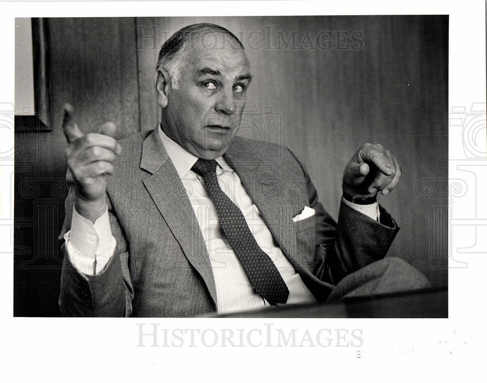 1984 Press Photo Brian Inglis Ford Motor Company Asia - Historic Images