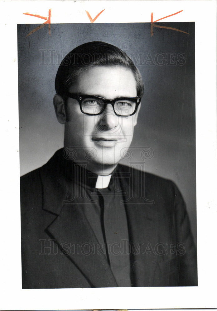 1982 Press Photo Reverend Joseph Imesch Catholic bishop - Historic Images