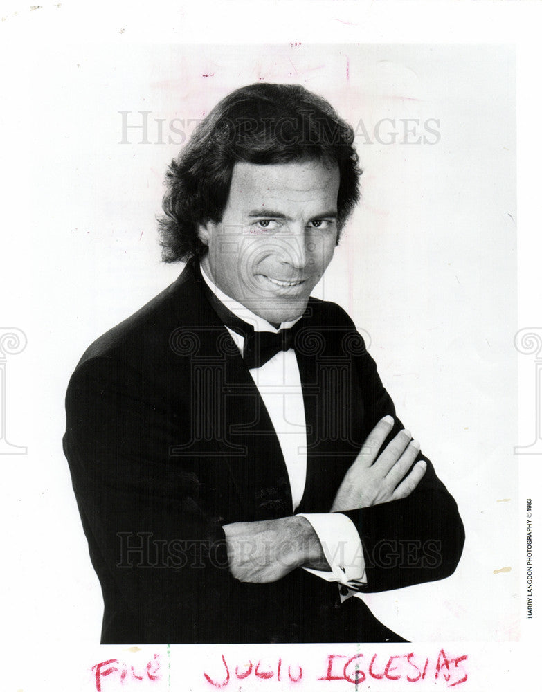 1988 Press Photo Julio Iglesias Spanish singer - Historic Images