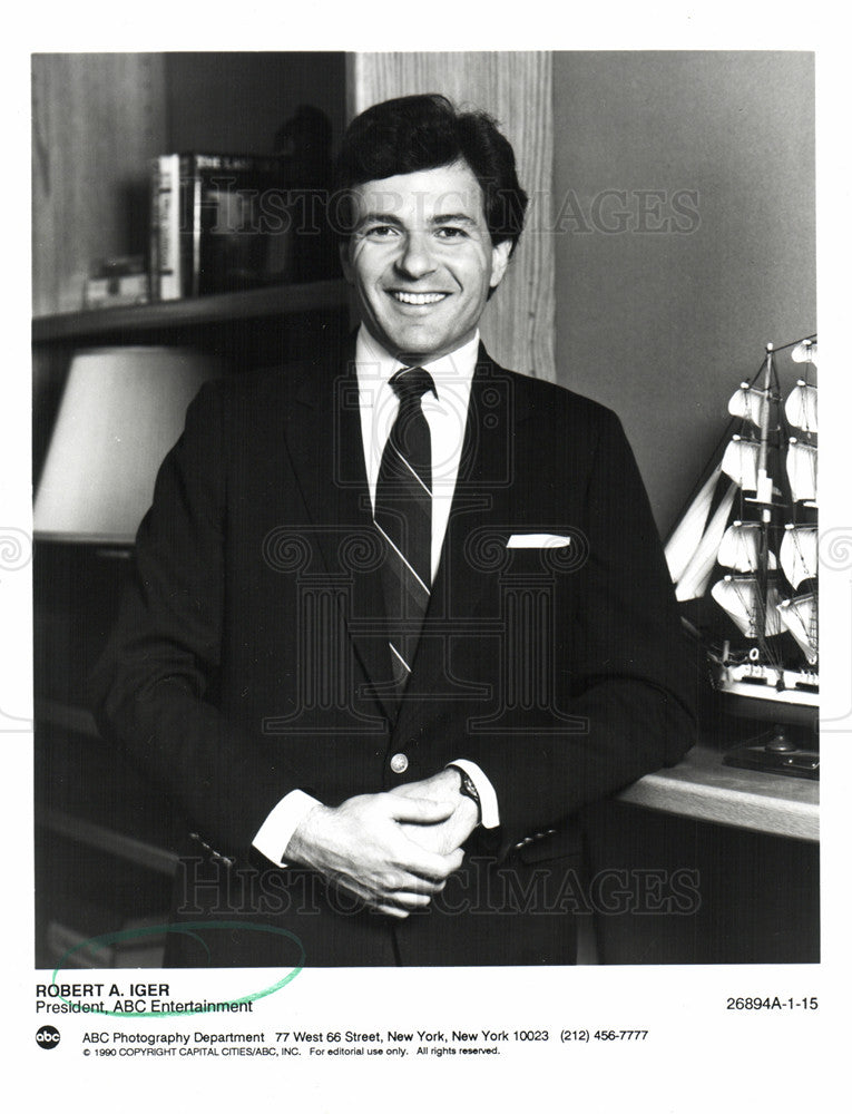 1992 Press Photo Robert A. Iger President ABC - Historic Images