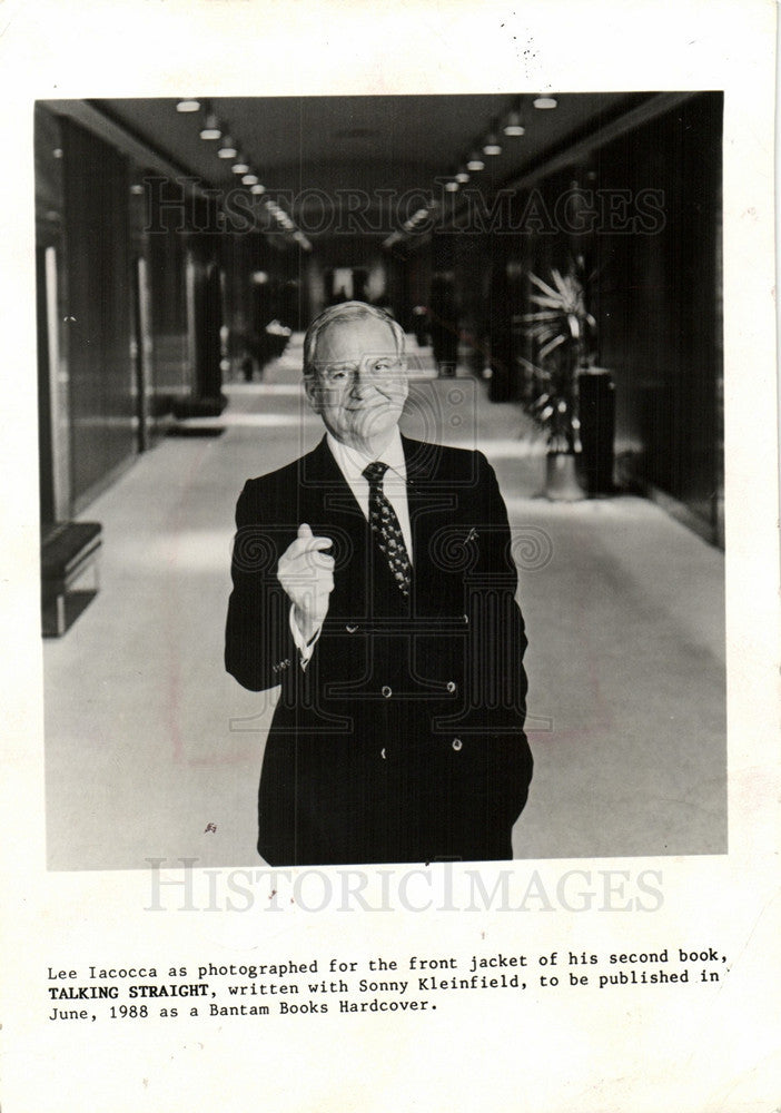 1993 Press Photo Lee Iacocca Chrysler CEO - Historic Images