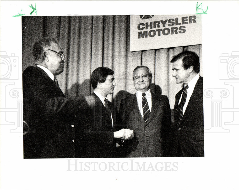 1986 Press Photo Lee Iacocca Chrysler Corporation CEO - Historic Images