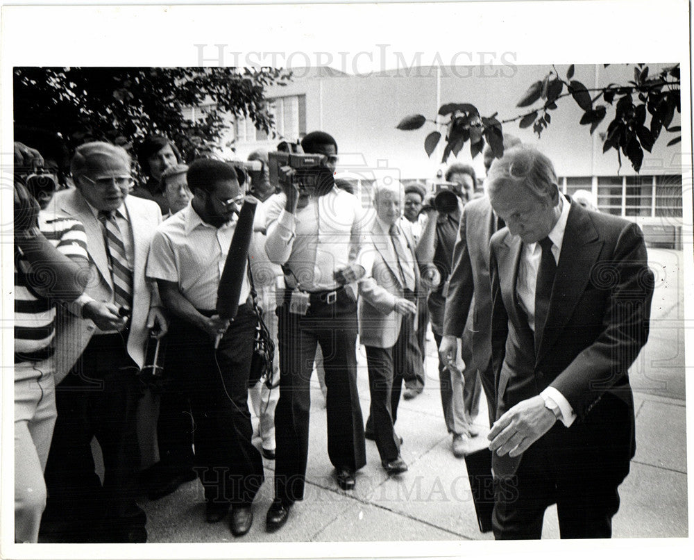 1979 Press Photo Lee Iacocca Chairman President Anthony - Historic Images