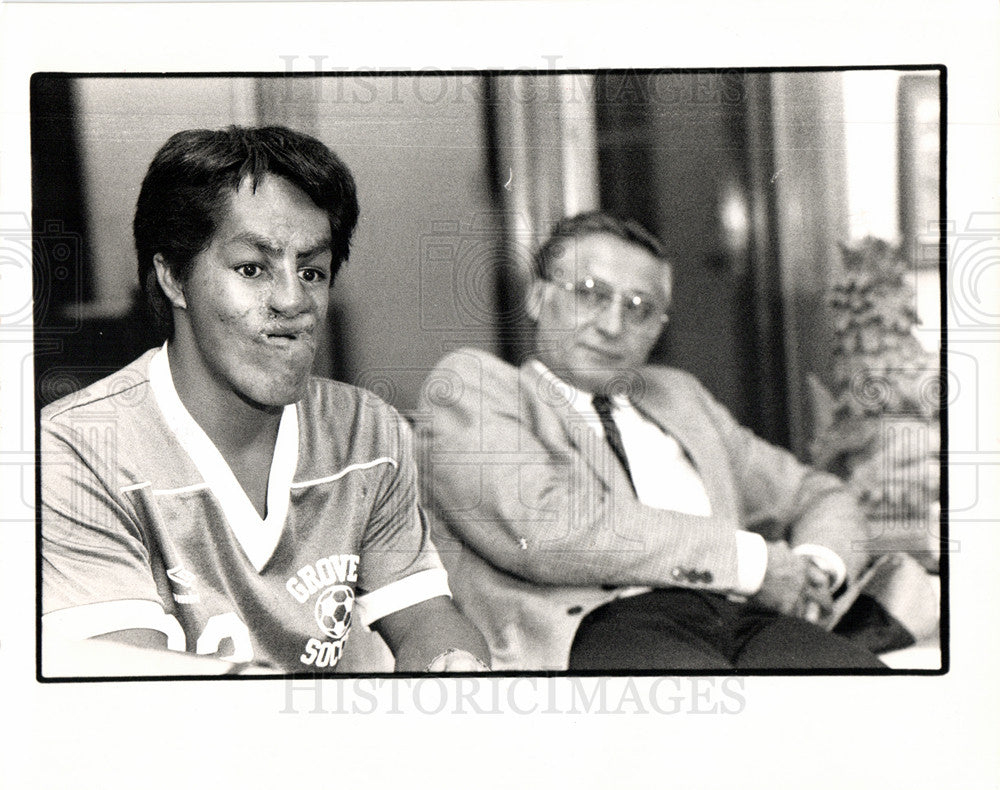 1989 Press Photo David Jackson Dr Ian Jackson operation - Historic Images