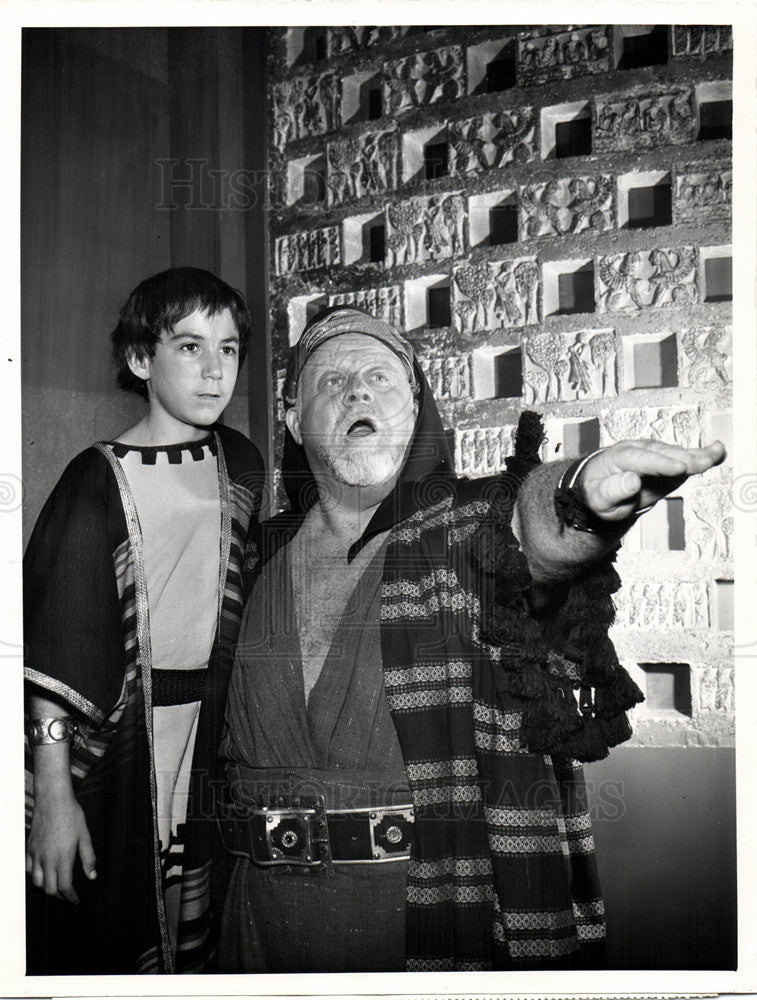 1959 Press Photo Burl Ives Actor Writer Folk Singer - Historic Images