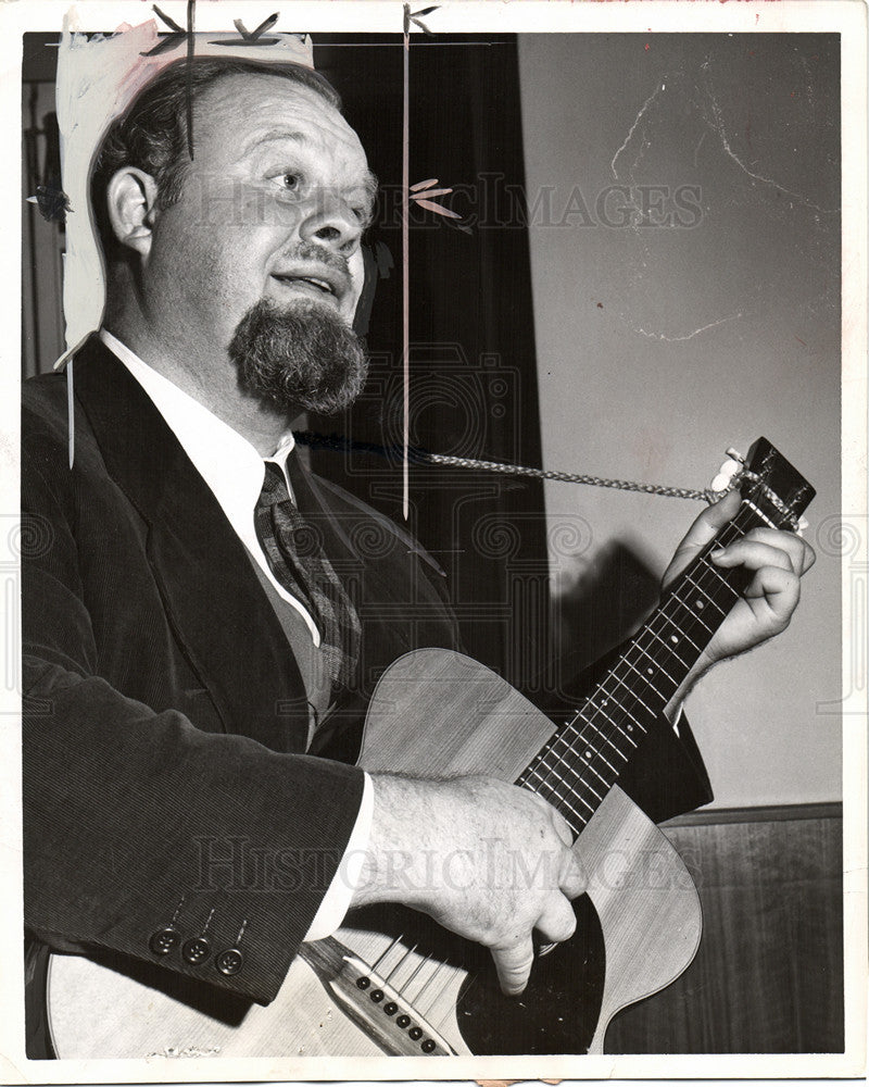 1950 Press Photo Burl Ives - Historic Images