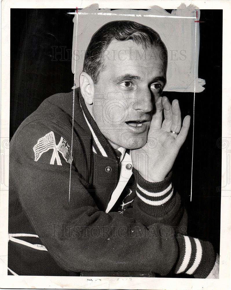 Press Photo Tommy Ivan Detroit Hockey Coach - Historic Images